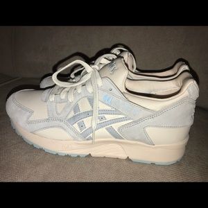 ASICS Gel-lyteV moonbeam/light grey men9/woman10